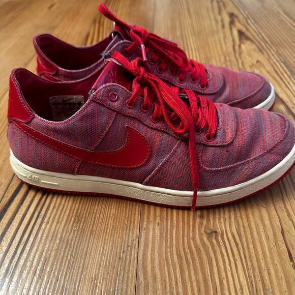 Nike Air Force 1 red textile low top lace sneakers SIZE 9 - Picture 9 of 9